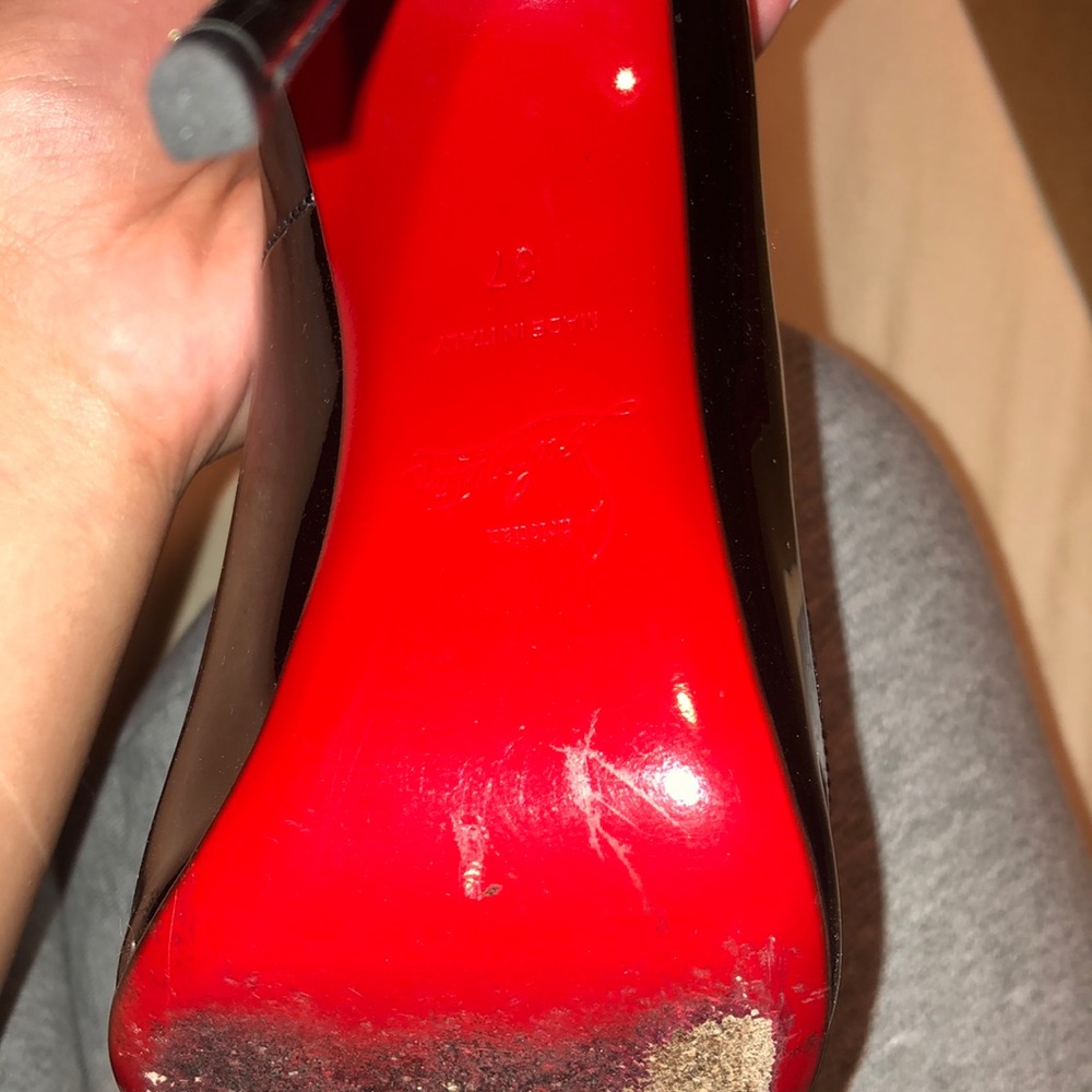Louboutin So Kate - Picture 5 of 6